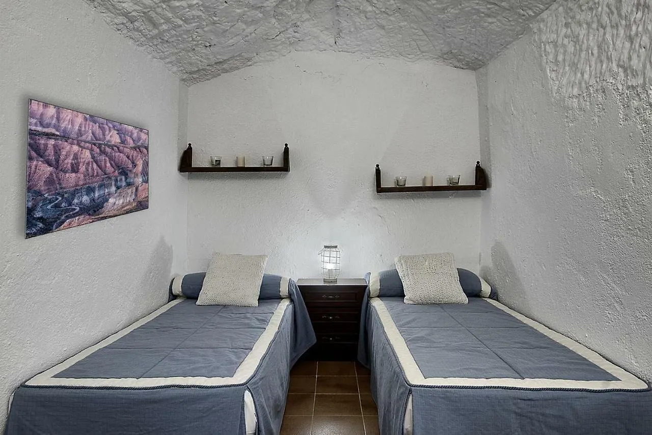 Cueva Alcazar Villa Gorafe
