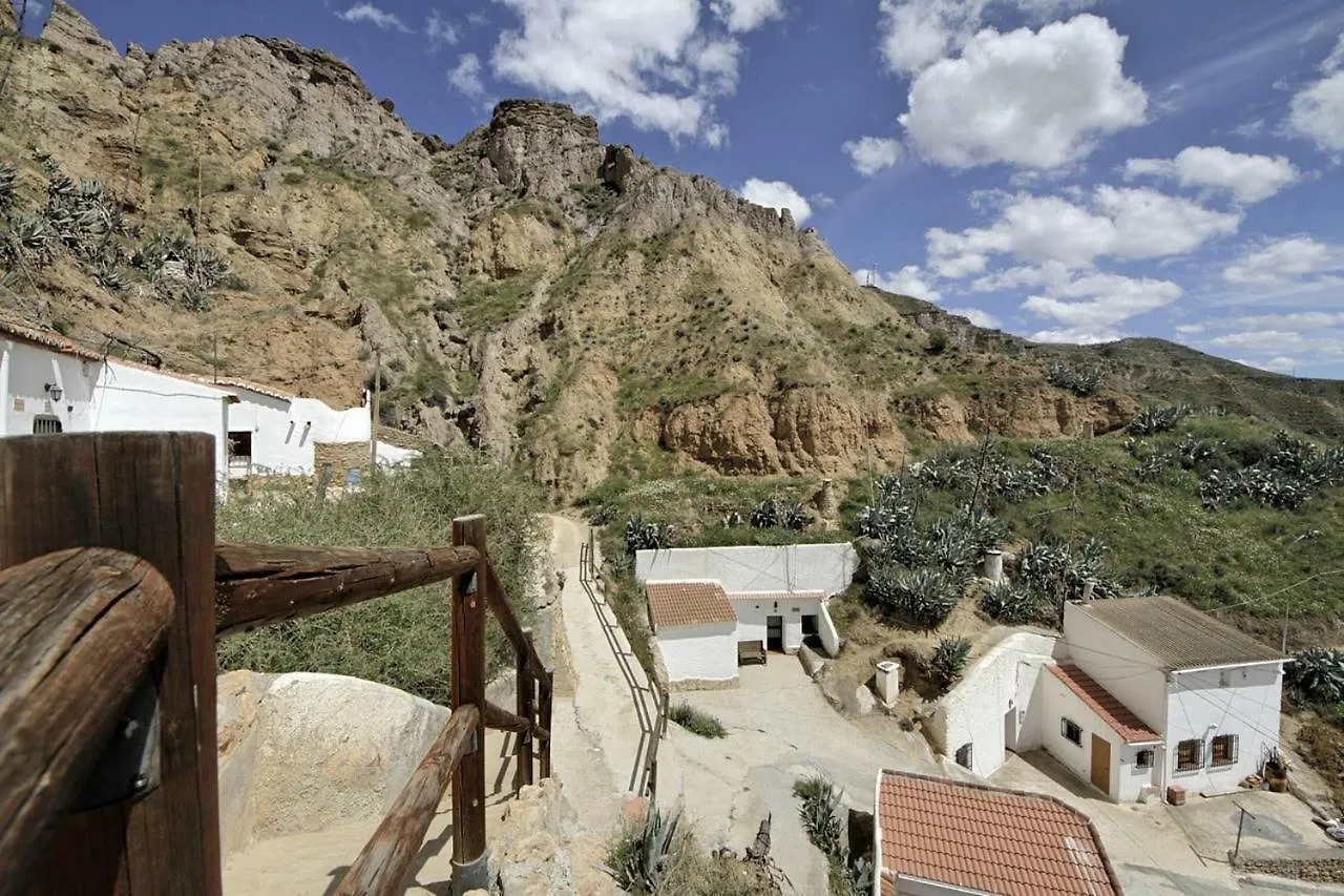 Cueva Alcazar Villa Gorafe