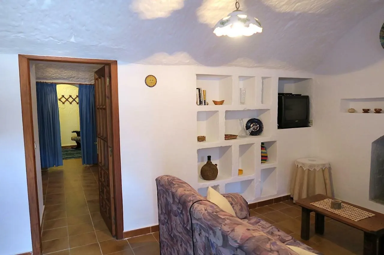 Cueva Alcazar Villa Gorafe
